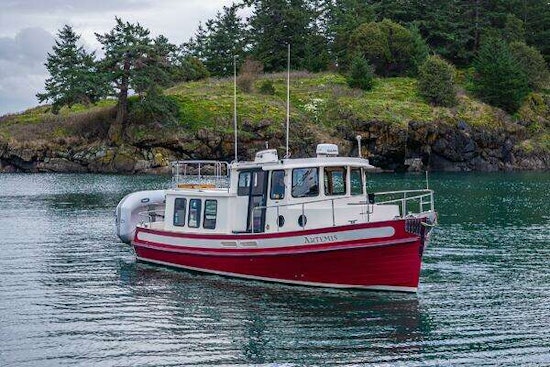 Nordic Tugs 32 Yacht For Sale