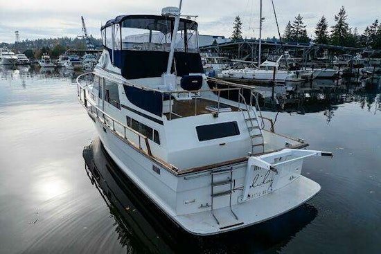 Tollycraft 48 Yacht For Sale