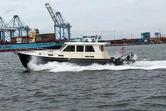 Legacy 42 Sedan Yacht For Sale