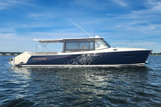 MJM 4 Yacht For Sale