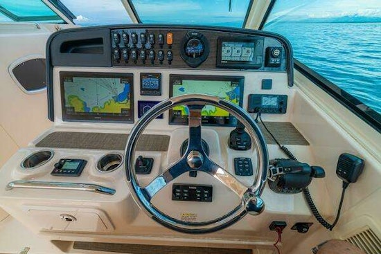 Grady-White Freedom 375 Yacht For Sale