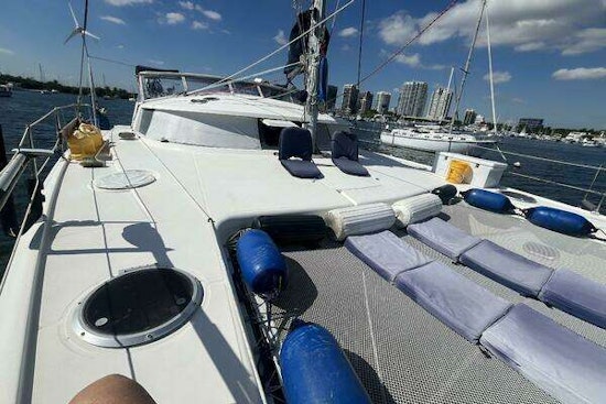 Fountaine Pajot Belize Yacht For Sale