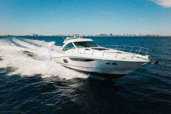 Sea Ray 610 Sundancer Yacht For Sale