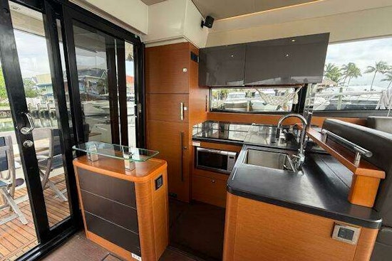 Prestige 500S Yacht For Sale