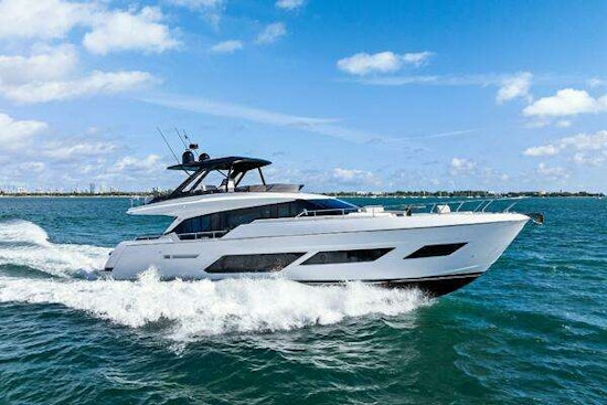 Ferretti Yachts 720 Yacht For Sale
