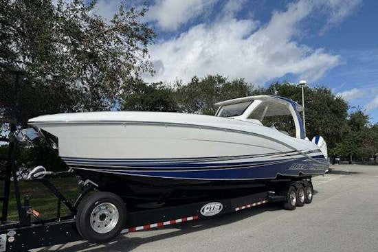 Deep Impact 399 Sport Yacht For Sale