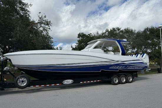 Deep Impact 399 Sport Yacht For Sale