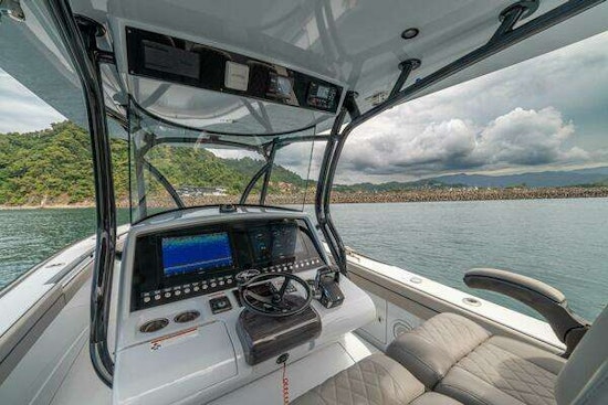 Valhalla Boatworks V-33 Yacht For Sale