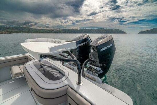 Valhalla Boatworks V-33 Yacht For Sale