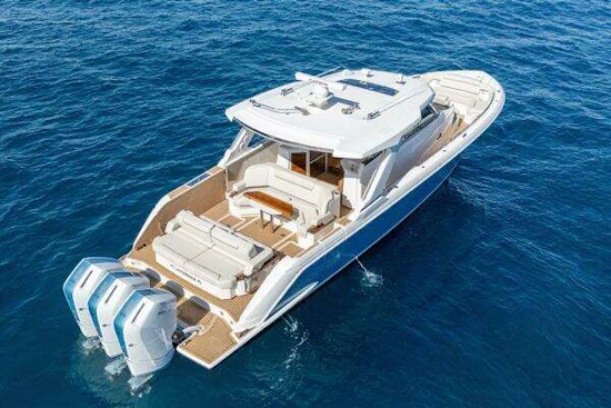 Tiara Yachts 48 LS Yacht For Sale