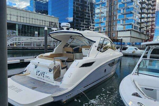 Sea Ray Coupe Yacht For Sale