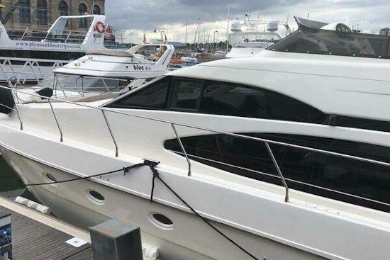 Azimut 58 Yacht For Sale
