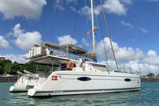 Fountaine Pajot Helia 44 Yacht For Sale