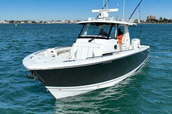 Pursuit 358 S Yacht For Sale