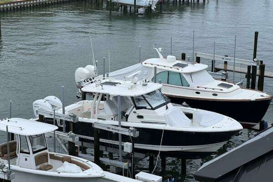 Pursuit 358 Yacht For Sale