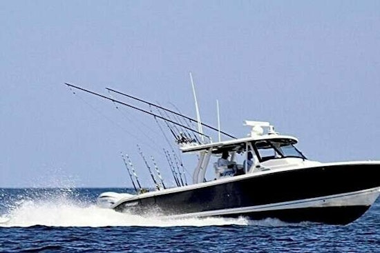 Pursuit 358 Yacht For Sale