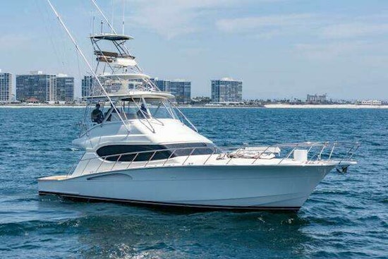 Hatteras 54 Convertible Yacht For Sale