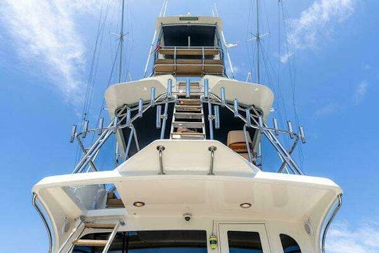 Hatteras 54 Convertible Yacht For Sale
