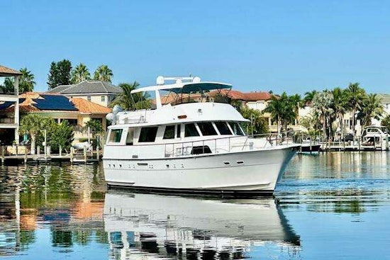 Hatteras Motor Yacht Yacht For Sale