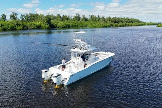 TideLine Boats 365 OFFSHORE Yacht For Sale