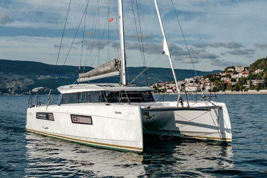 Nautitech 44 Open Yacht For Sale