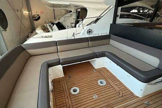 Galeon 485 HTS Yacht For Sale