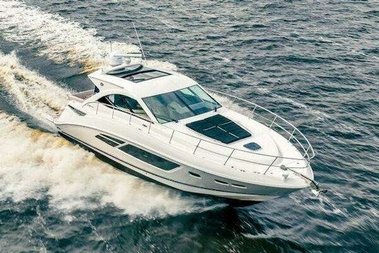 Sea Ray 510 Sundancer Yacht For Sale
