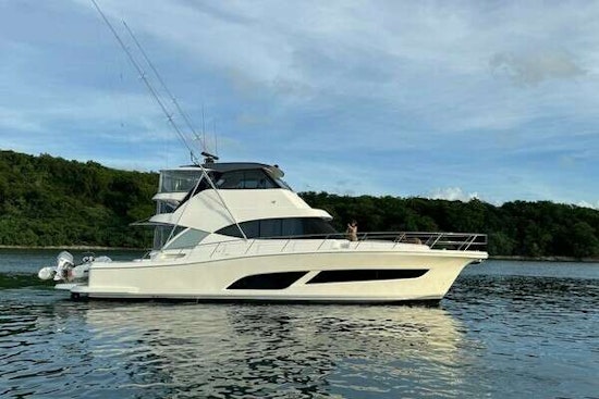 Riviera 50 Sports Motor Yacht Yacht For Sale