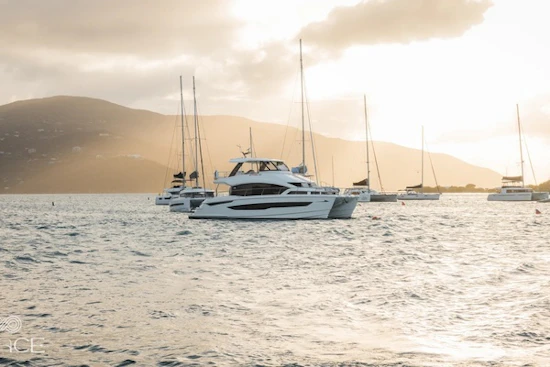 Aquila 54 Yacht Yacht For Sale