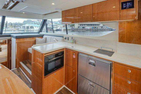 Riviera 395 SUV Yacht For Sale