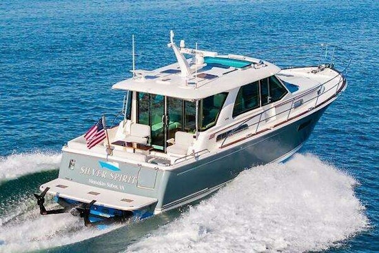 Sabre 43  Salon Express Yacht For Sale