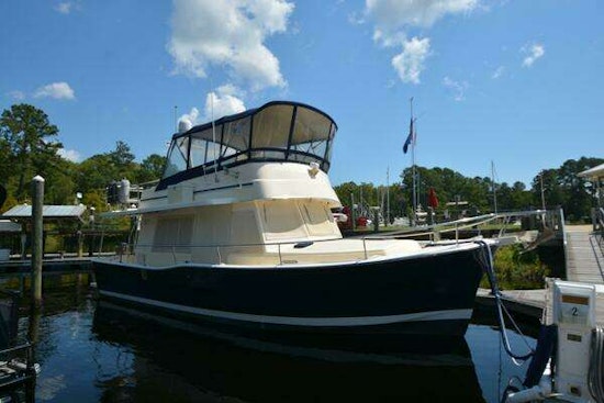 Mainship  Yacht For Sale