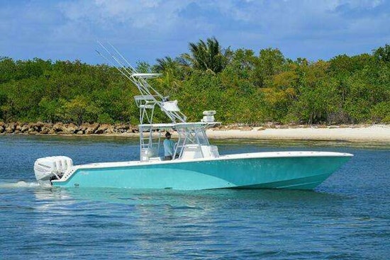 SeaVee Center Console Yacht For Sale