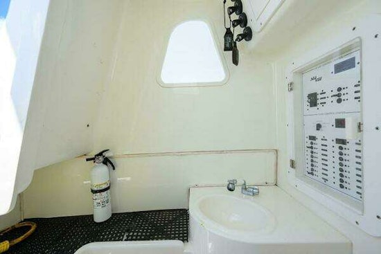 SeaVee Center Console Yacht For Sale