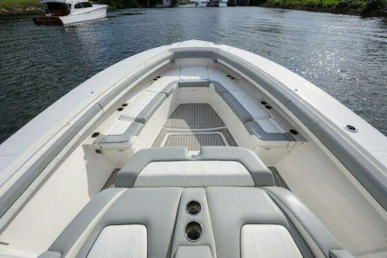 Regulator 41 Yacht For Sale