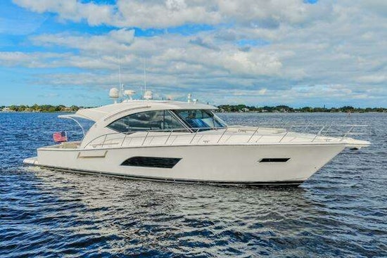 Riviera 565 SUV Yacht For Sale