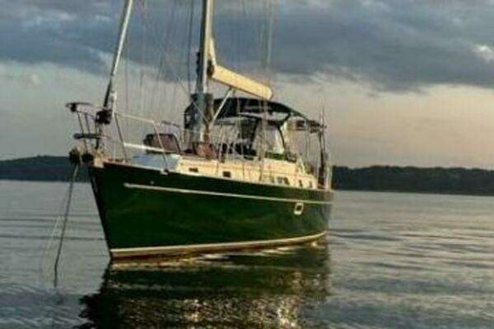 Passport 456 Yacht For Sale