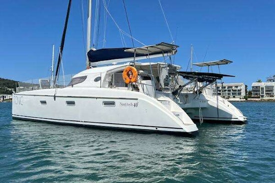 Nautitech 40.2 Yacht For Sale