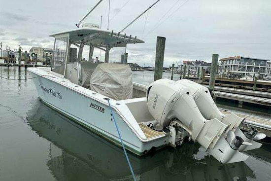 Jupiter Center Console Yacht For Sale