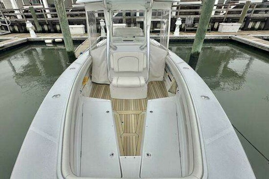 Jupiter Center Console Yacht For Sale
