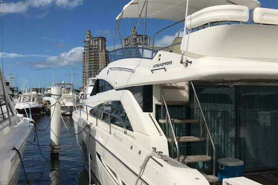 Fairline Squadron 55 Yacht For Sale