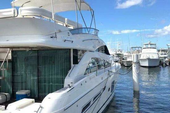 Fairline Squadron 55 Yacht For Sale