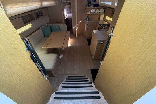 Beneteau 40.1 Yacht For Sale