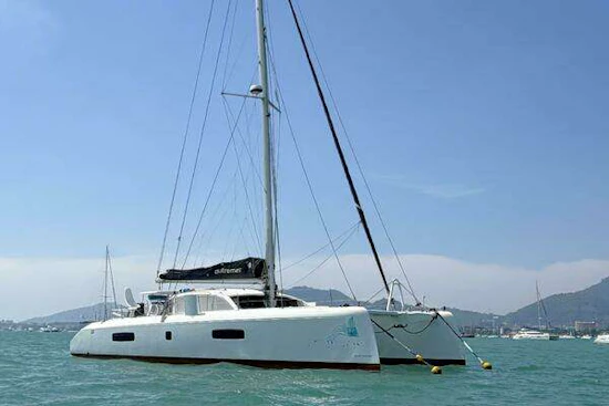 Sailboat 51 Inverted Bow Yacht For Sale