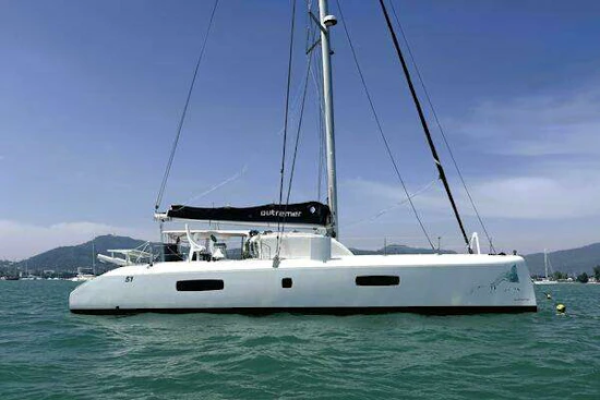 Sailboat 51 Inverted Bow Yacht For Sale