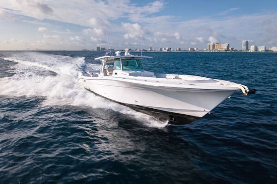 HCB 53 Suenos Yacht For Sale