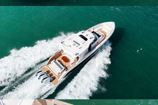 Tiara Yachts 48LS Yacht For Sale