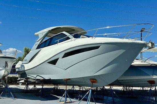 NX Boats 360 Sport Coupe Yacht For Sale