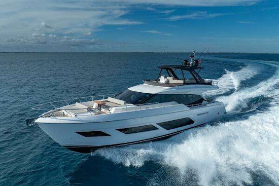 Ferretti Yachts 720 Yacht For Sale