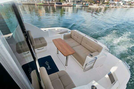 Tiara Yachts 39 Coupe Yacht For Sale